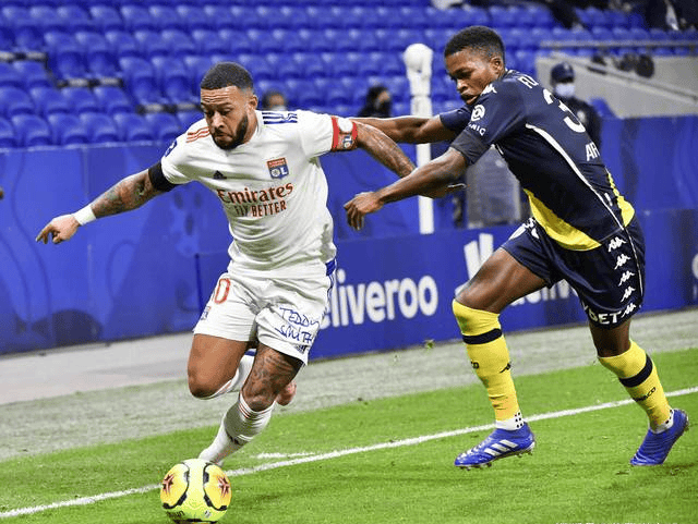 开云体育赛事直播包含集结日法甲焦点战，法兰克福更衣室发声，气氛紧张，球队文化再被提及的词条